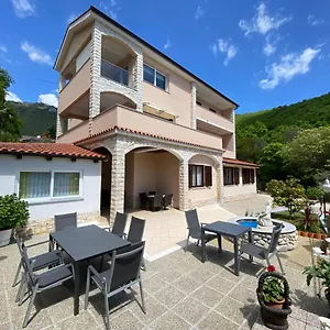 https://guest-house-deskovic.primorje-gorskikotar.com