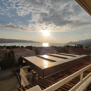 https://restoran-bartol.hotelinzadar.com